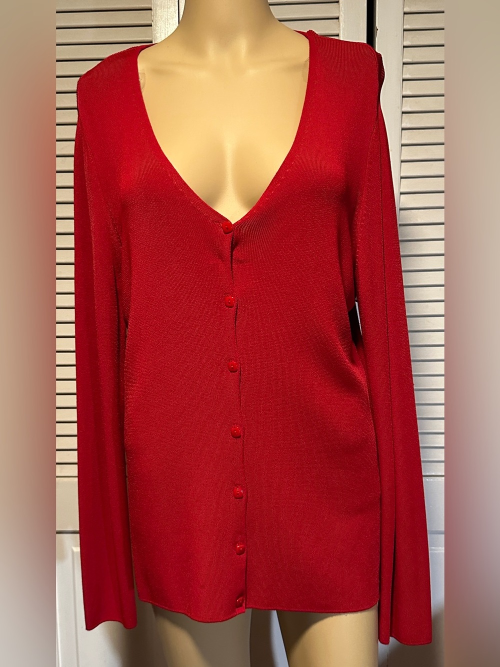 City Silk Red Cardigan Sweater Button Up Women’s Medium